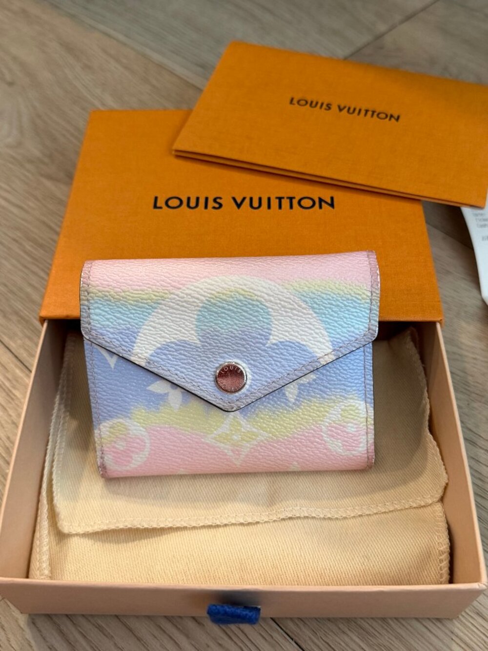 Louis Vuitton LV Escale Victorine Wallet Pastel with Box